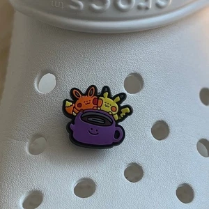 Croc Jibbitz | Eevee Pikachu Kaffeetasse Pokemon Kroko Charm | Süßes Schuhzubehör - Bild 1 von 3