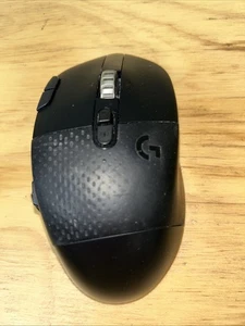 Logitech G604 Wireless Gaming Mouse - Lightspeed, Bluetooth, 15 Programmable - Picture 1 of 4