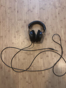 Beyerdynamic DT 990 PRO 250Ohms Limited Edition Studio Headphones - Black