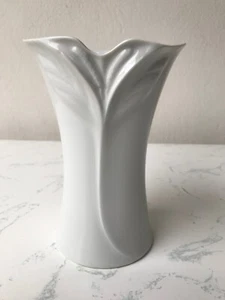 Schirnding Porzellanvase 0,4 l weiß | Schirnding porcelain vase 0.4 l white - Bild 1 von 7