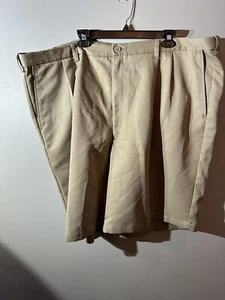 Haggar Size 48 Khaki Shorts - Picture 1 of 4
