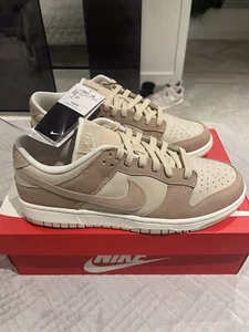 Taglia 9,5 - Nike Dunk Low SE Sandrift W - Foto 1 di 7