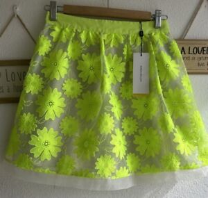 Karen  Millen  Neón Flower Embroidered Mini Skirt NEW with TAG Prince 119 £ 🟢