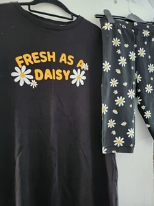 Womens 2 Piece Pyjama Set , V By Very Tshirt And Shorts size 8/10 - Picture 1 of 9