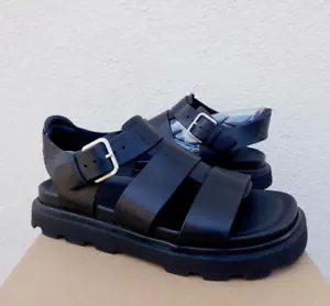 UGG BLACK LEATHER CAPITELLE STRAP PLATFORM SANDALS, WOMEN US 8/ EUR 39 ~NIB - Picture 1 of 5