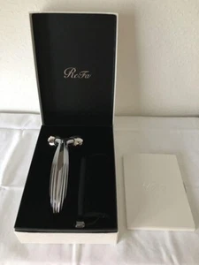Equipo facial rodillo facial de microcorriente ReFa CARAT RAY FACE RF-RF2121B - Imagen 1 de 12