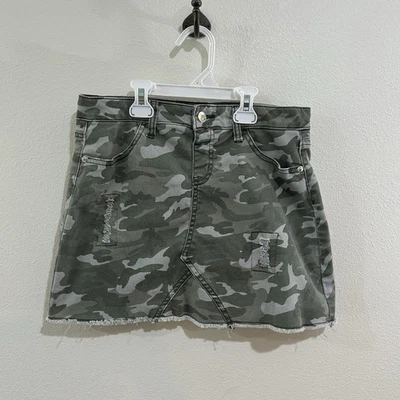 Minifalda Justice Talla 16 Camuflada Bolsillos Desgastados Pantalones Cortos Integrados Escuela ¡USADA EN EXCELENTE ESTADO! Foto 1 de 4