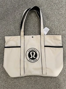 NEW Lululemon Daily Multi-Pocket Canvas Tote Bag 20L True Navy White - Picture 1 of 2