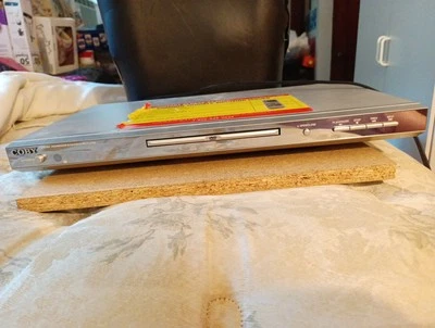 Coby DVD-524 Progressive Scan DVD/CD/MP3 Player With Remote Power Cord - Image 1 of 4