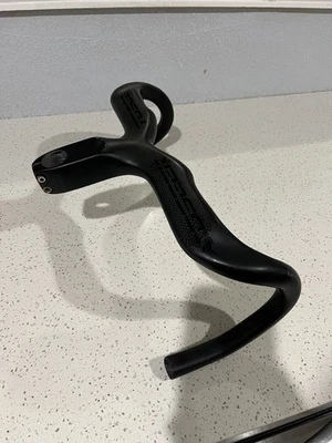 TOSEEK 碳纤维把手。 几乎未使用  — 第 1/3 张图片