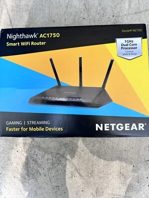 NETGEAR Nighthawk AC1750 R6700 Smart WiFi Router NEW - Image 1 of 4