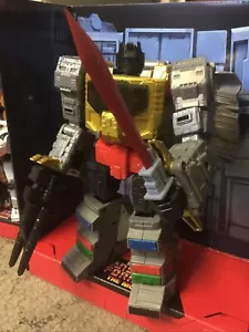 UPGRADE KIT RED G1 Masterpiece Sword For Grimlock Transformers Studio Series 86 - Picture 1 of 5