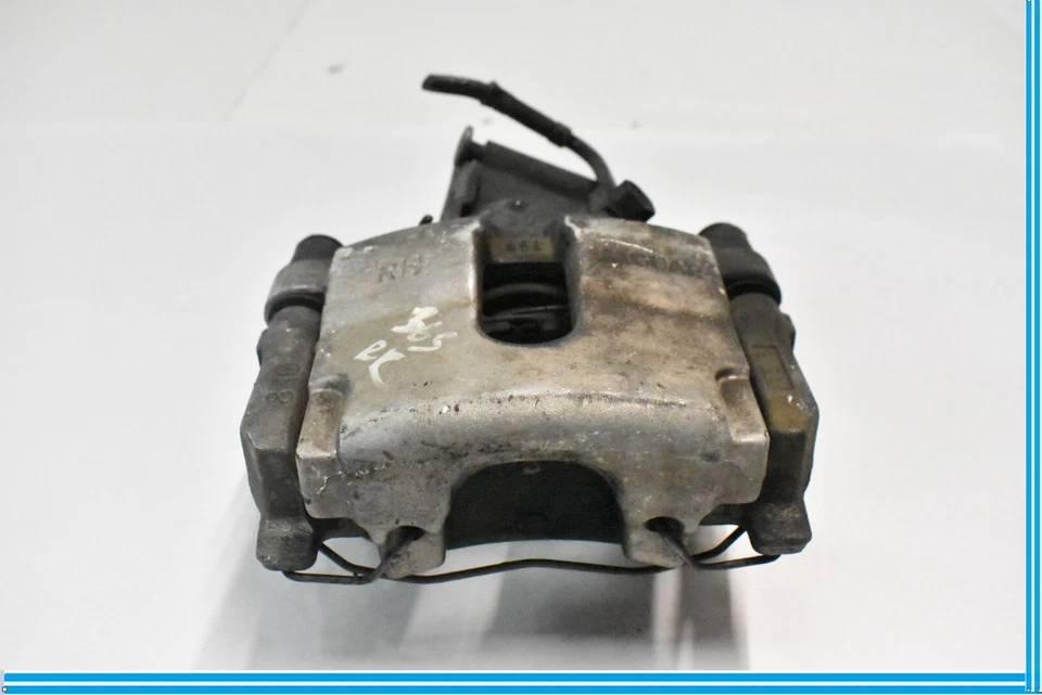 Right Rear Brake Caliper OEM 2007 2008 2009 Jaguar XK - Image 1 of 4