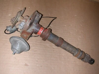 OEM DISTRIBUIDOR DELCO-REMY - CHEVROLET 283 1960 - #1110947 - FECHA 9G2 - NÚCLEO Foto 1 de 4