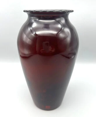 Anchor Hocking Vase Vintage Royal Ruby Red Glass With Scalloped Edge 9" Tall VG - Image 1 of 4