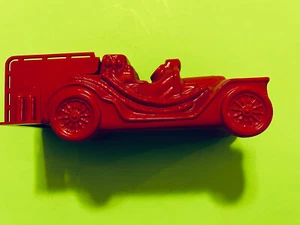 Avon Tai Winds After Shave 6 Oz Vintage Red Fire Fighter Truck Empty Bottle - Picture 1 of 9