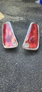 Mini cooper R50/R52/R53 base tail lights Left and right 