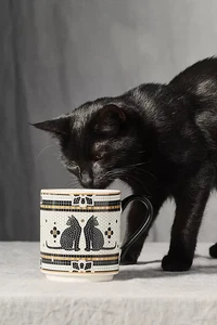 Anthropologie The Bistro Tile Steingut Kaffeebecher: Halloween Edition Katzen - Bild 1 von 2