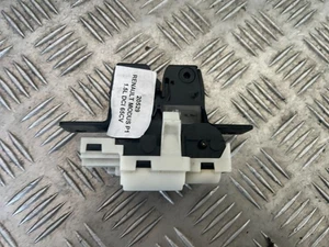 Serrure de Coffre / Mâle Arrière - RENAULT MODUS - De 09-2004 à 12-2007 - Picture 1 of 2