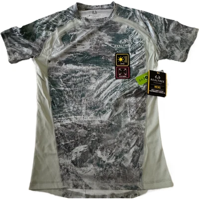 Realtree Performance Fishing Short Sleeve Shirt Small Poly/Spandex Green MW,UPF - Image 1 of 4