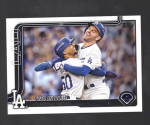 2025 Topps Series 2 #631 Two in Blue - LA DODGERS - Bild 1 von 3
