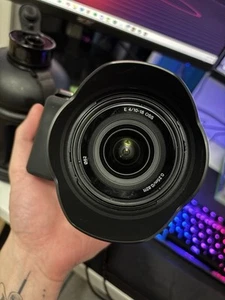Sony E 10-18mm f/4 OSS E-Mount Lens SEL1018 - Picture 1 of 6