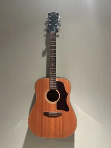 Gibson J-50 Deluxe Acoustic Guitar - Picture 1 of 5