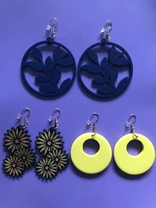 3x Ladies large colorful lightweight wooden earrings. Earrings for summer. - Picture 1 of 4