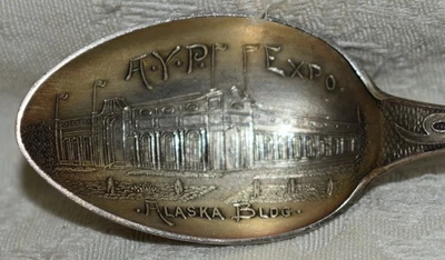 101f. 1909 ALASKA YUKON ESPOSIZIONE PACIFICA PIATTO ARGENTO CUCCHIAIO RICORDO 6 1/8" - Immagine 1 di 4