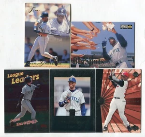 Ken Griffey Jr. 5 Baseball Card Lot HOF MARINERS REDS WHITE SOX (LOT 223) - Imagen 1 de 1