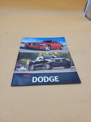 Dodge Dealer Showroom 2005 folleto catálogo folleto cargador Dakota Viper Durango Foto 1 de 4