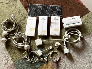 LOTTO Apple CAVI lightning 30 pin Usb VGA DVI mini Av Digitale Becco LEGGI - Afbeelding 1 van 9