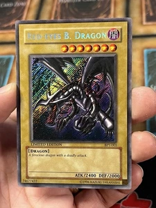 Yu-Gi-Oh! TCG RED-EYES B. DRAGON BPT-005 Limited Ed Misprint Foil Shift - Picture 1 of 9