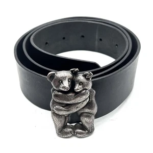 Cinturón de cuero Stieff Alemania con una distintiva hebilla de oso abrazante - Imagen 1 de 3