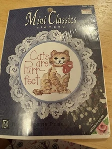 Designs for the Needle gestempelt Kreuzstich #3606 Katzen sind schnurr-perfekt mit 5" Reifen - Bild 1 von 3