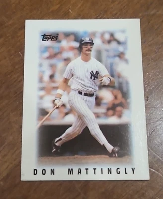 1986 Topps Mini Leaders Don Mattingly New York Yankees #28 - Image 1 of 2