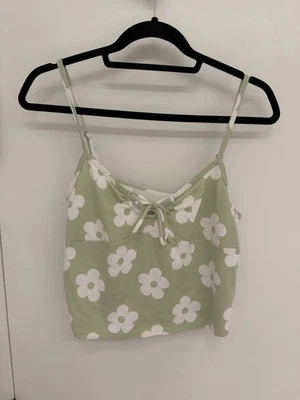 Gilly hicks super cute soft crop top mint green Size  M - Image 1 of 3