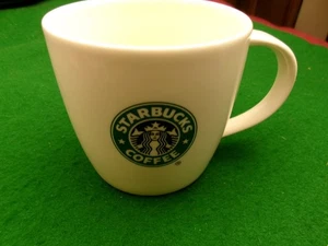 Starbucks 2008 12 ounce ceramic mug cup coffee tea green siren old logo - Picture 1 of 4