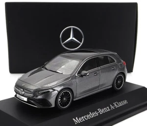 Mercedes Benz A-Klasse W177 AMG Line in 1/43 von Spark Minimax B66961046 - Bild 1 von 2