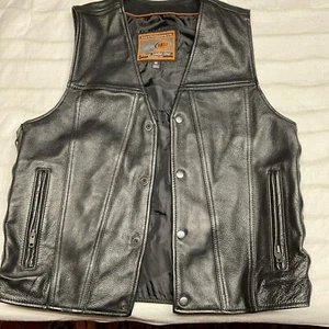First Classics Authentic Leather Gear  Motorcycle  Vest Med. Harley Patch’s - Picture 1 of 5