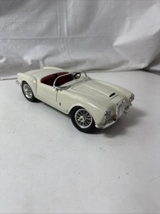 Burago 1955 Lancia Aurelia B24 Spider Roadster Scale 1/18 Diecast Car Italy Asis - Picture 1 of 15