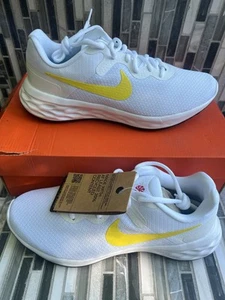 Taglia 9 - Nike Revolution 6 Next Nature Bianco Opti Giallo W - Foto 1 di 8
