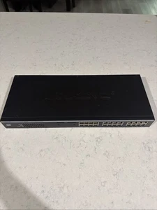 Linksys Instant EtherFast (EF3124) Externer Switch mit 24 Ports - ohne Ladegerät - Bild 1 von 7