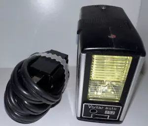 Vintage Vivitar Auto 252 Electronic Camera Flash with CORD & CASE AC / DC power - Picture 1 of 3