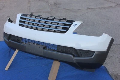 09-11 KIA BORREGO FRONT BUMPER ASSEMBLY FOG COVER GRILL FOAM GENUINE OEM WHITE Foto 1 de 4
