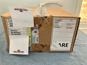 NEW Cisco WS-C3560CX-12PC-S 3560-CX switch 12 PoE+ - Afbeelding 1 van 1