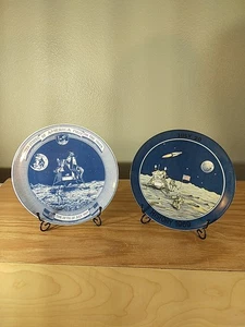 Placas conmemorativas de coleccionista Moon Landing 1969 ¡Lote de 2, (1) primera edición! - Imagen 1 de 20