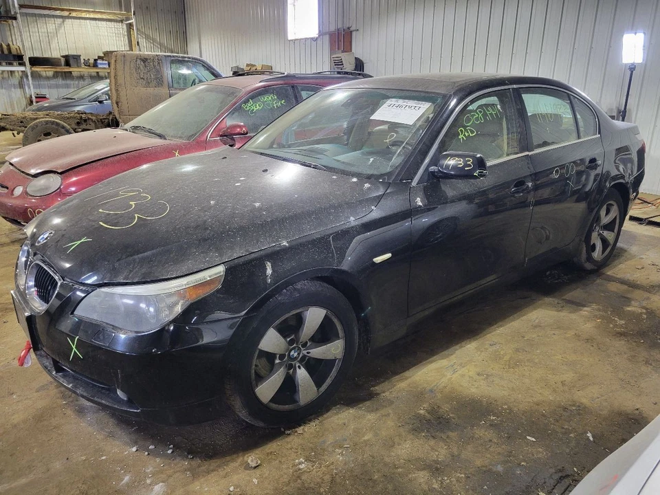 后刹车不包括 Xi 适合 04-07 宝马 525i 2062900 — 第 1/4 张图片