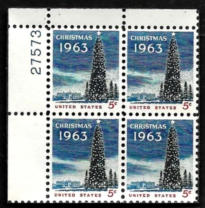 NATIONAL CHRISTMAS TREE 1963 US #1240 AND WHITE HOUSE STAMP MNHXF 5c PLATE BLOCK - Bild 1 von 2