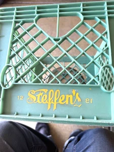 STEFFENS DAIRY WICHITA KANSAS MILK CASE GREEN 1981 STEFFENS - Picture 1 of 5
